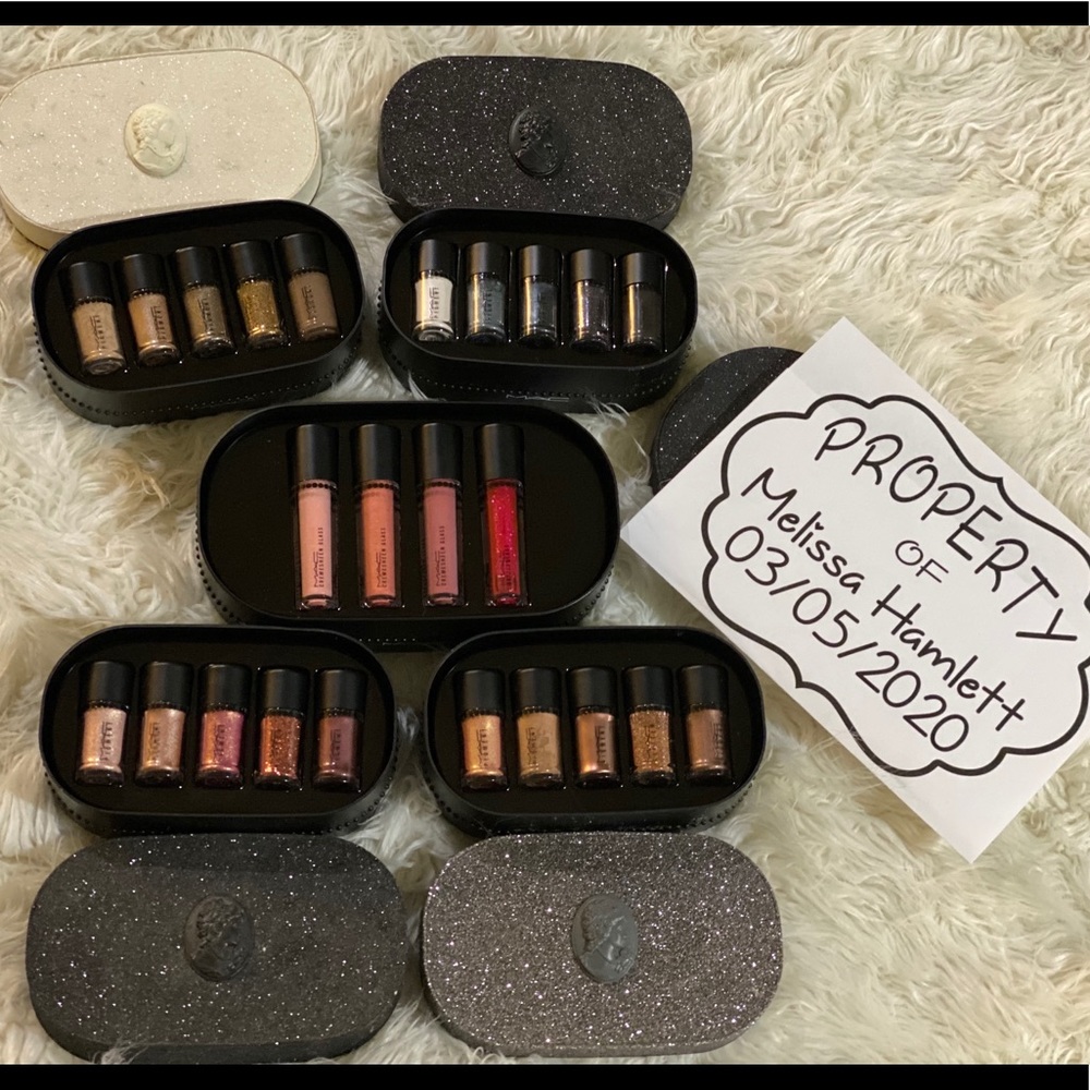 MAC OBJECTS OF AFFECTION